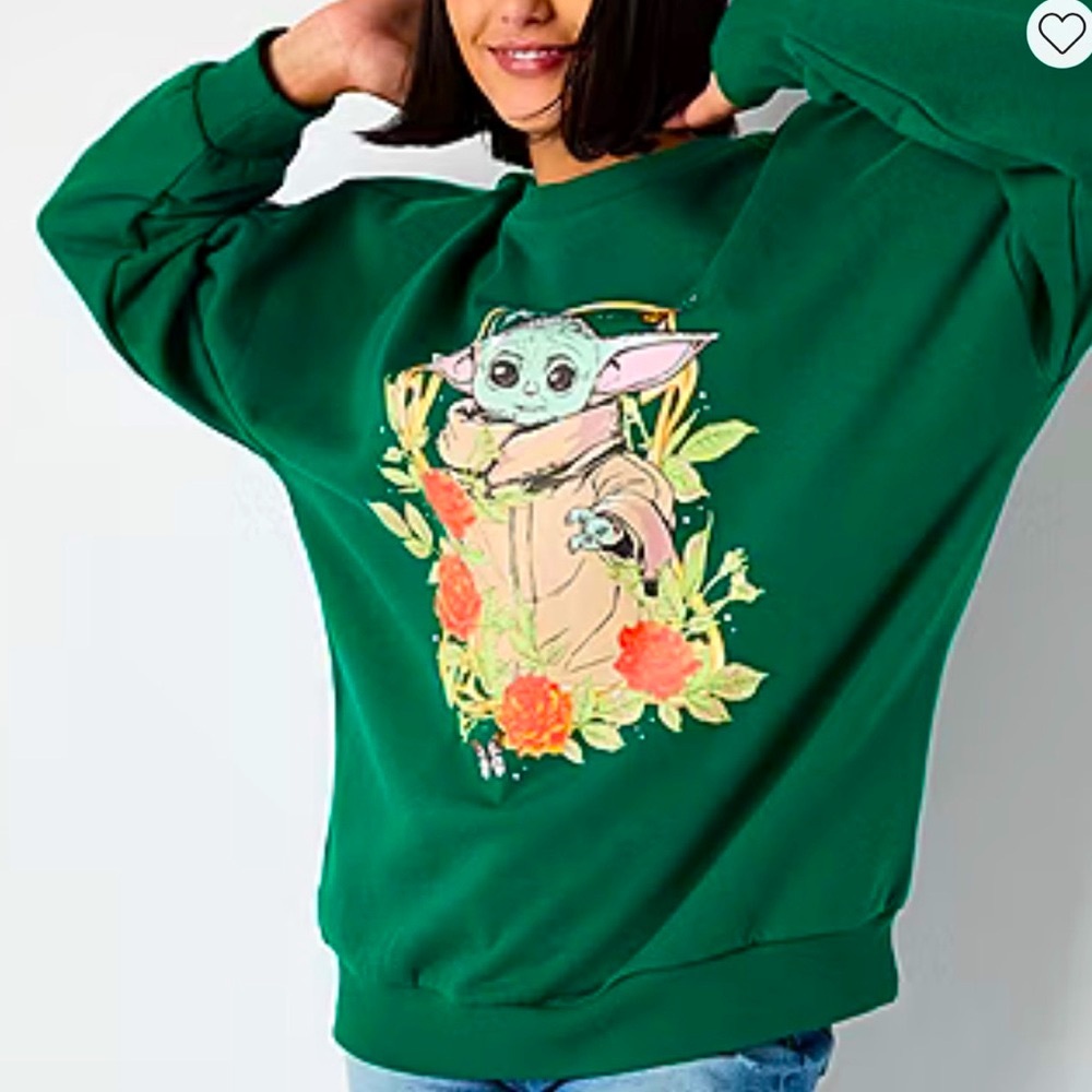 ❌🛑SOLD🛑❌ on ♏️Star Wars Oversized Baby Yoda Sweatshirt - Picture 2 of 9